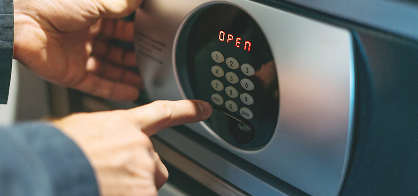 Cash Safe Openers in Pine Hills, Florida