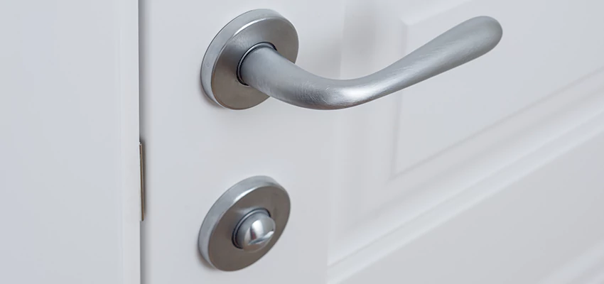 Single-Occupancy Restroom Locks Repair in Pine Hills, Florida